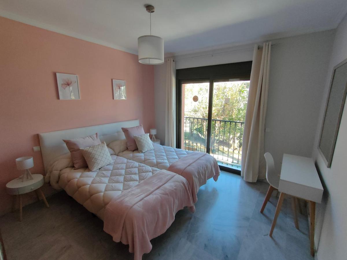 Sanpedro Apartamentos 马尔韦利亚 外观 照片